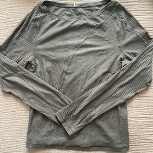 Lululemon top